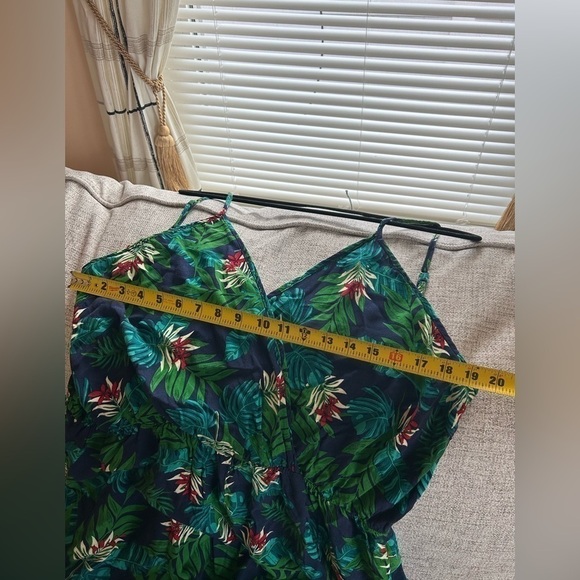 Bloom chic green floral romper size 2XL - Picture 8 of 14